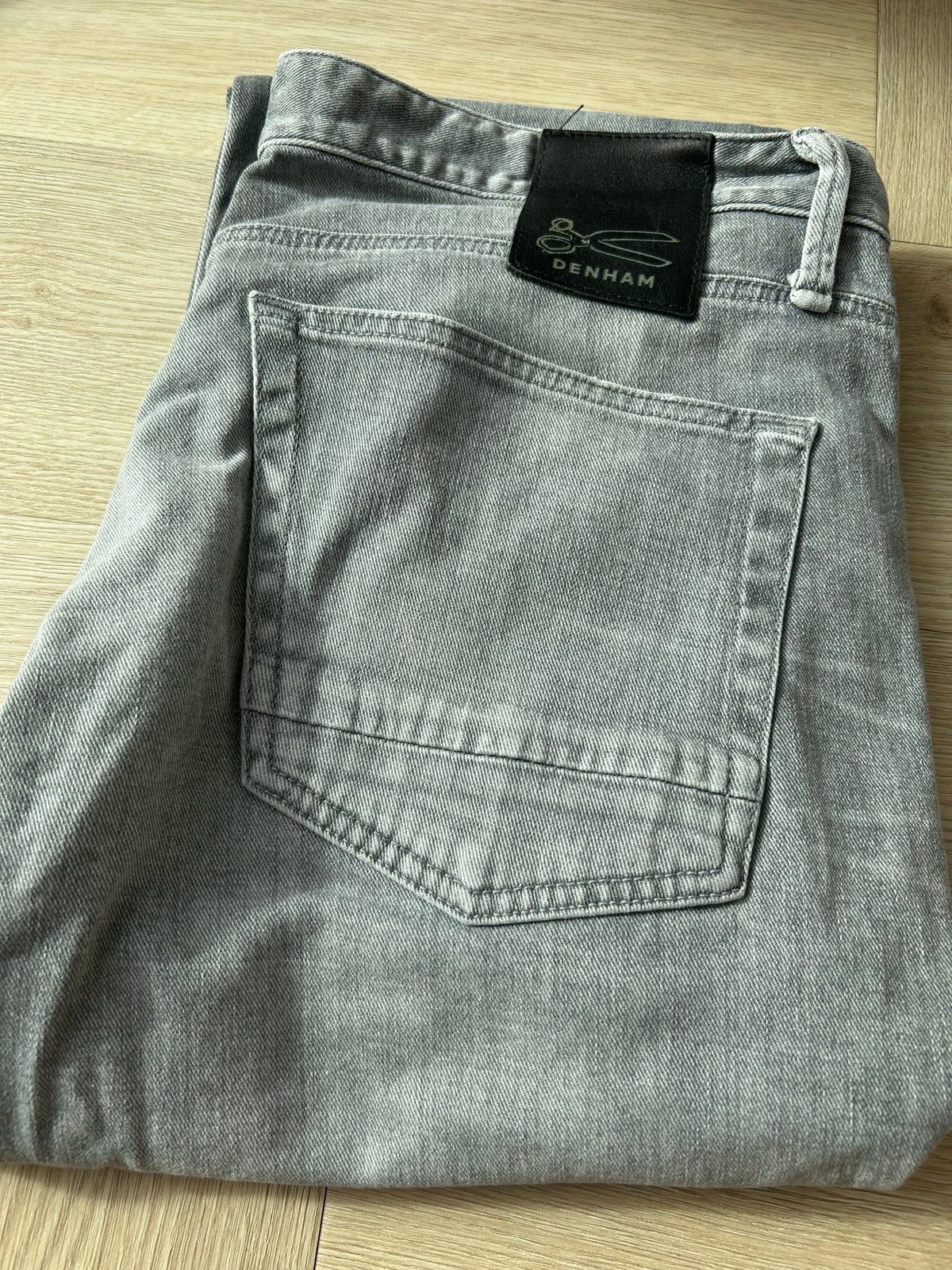Denham Jeans Grijs model Razor -Zgan maat W36-34, Ophalen of Verzenden, Zo goed als nieuw, Grijs, Overige jeansmaten