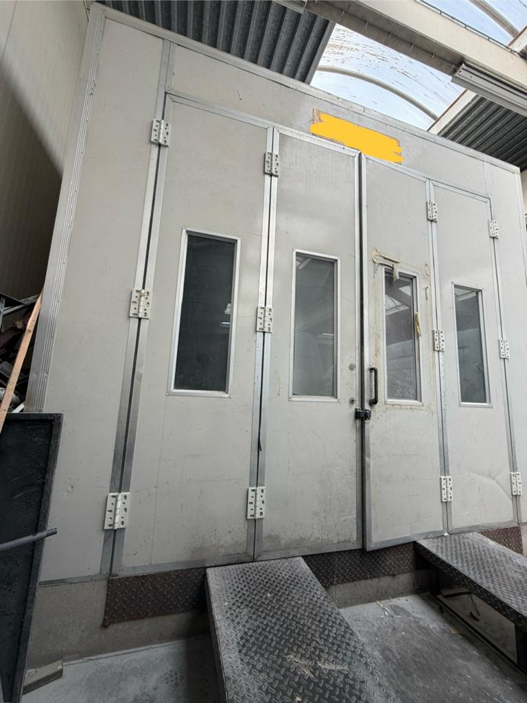 Grote Spuitcabine voor Professioneel Gebruik, Ophalen
