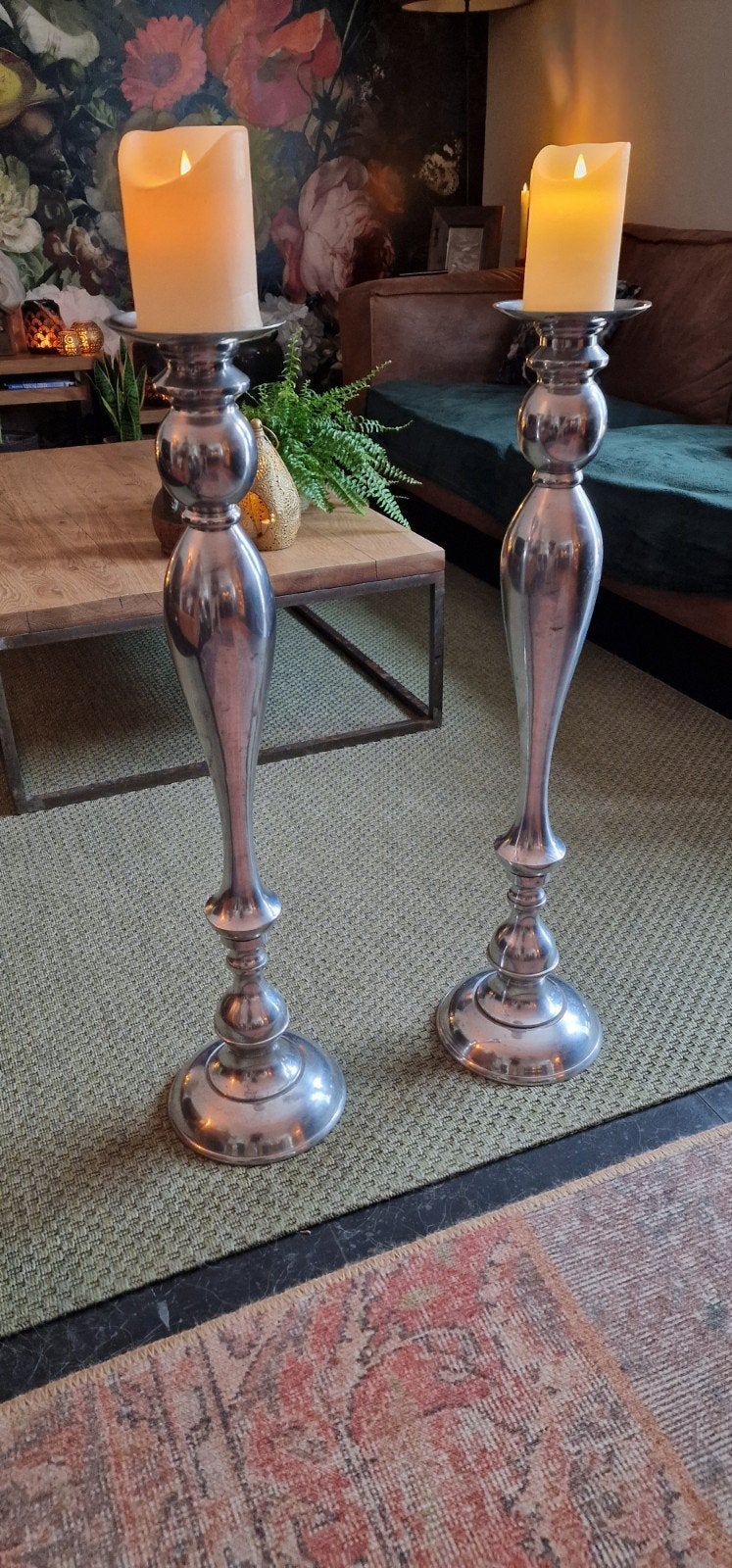 Set van 2 metalen kandelaars - 80cm hoog, Huis en Inrichting, Woonaccessoires | Kandelaars en Kaarsen, Ophalen, Gebruikt, Metaal