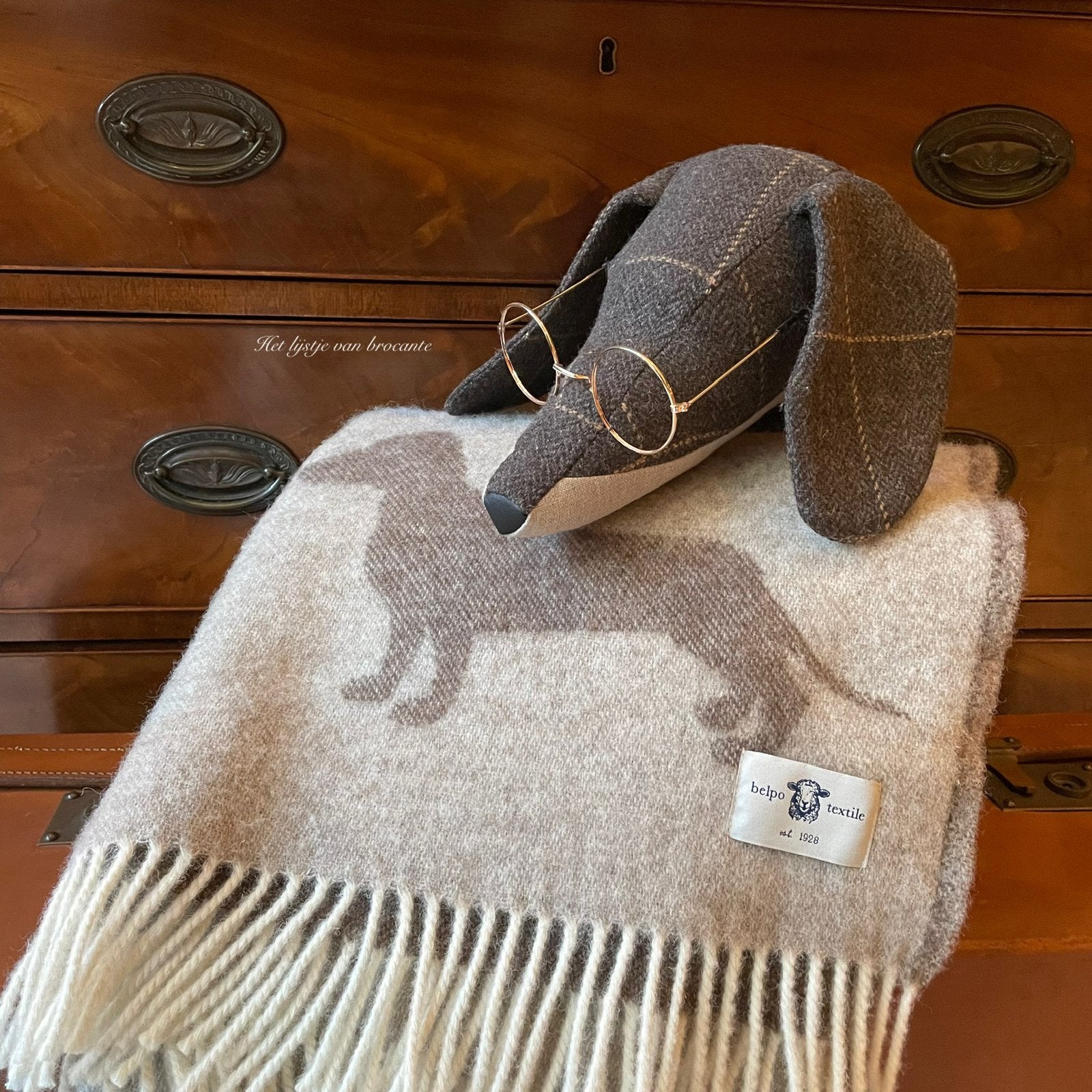 Engelse stijl Tweed muur Teckel Ralph, Westdijk 41 3241 GT Middelharnis, Info@lijstjevanbrocante.nl, Ophalen of Verzenden, Het lijstje van brocante