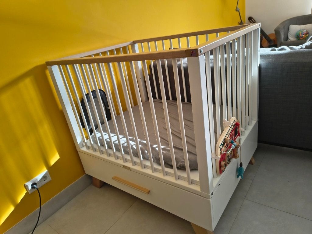 Verstelbare Bobita box Lisa met lade, matras & lakens, Kinderen en Baby's, Boxen, Ophalen, Gebruikt, Rechthoekig, In hoogte verstelbaar