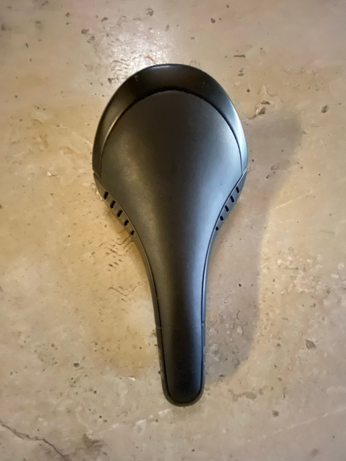 Fizik Kurve Zadel - Zo goed als nieuw, Ophalen, Kunststof, Zo goed als nieuw, Zadel