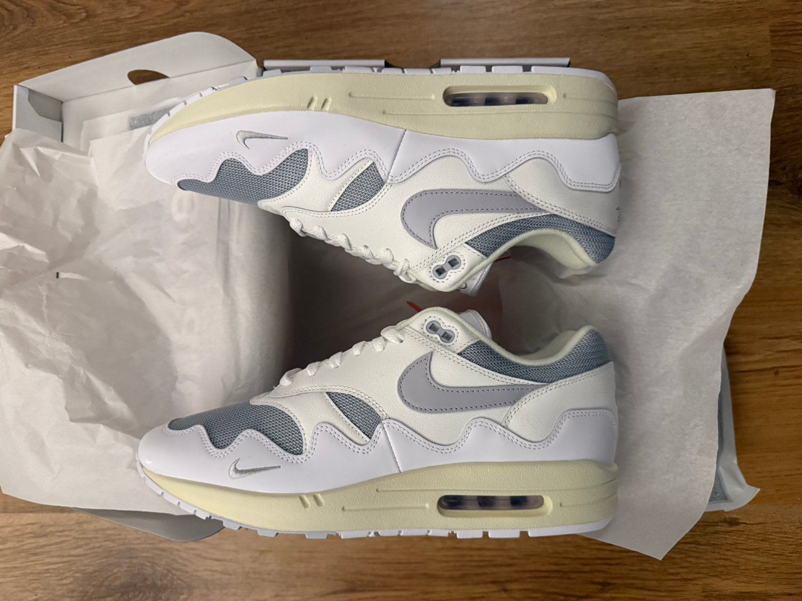 Nike air max x patta waves white nieuw maat 46, Ophalen of Verzenden, Nieuw, Wit