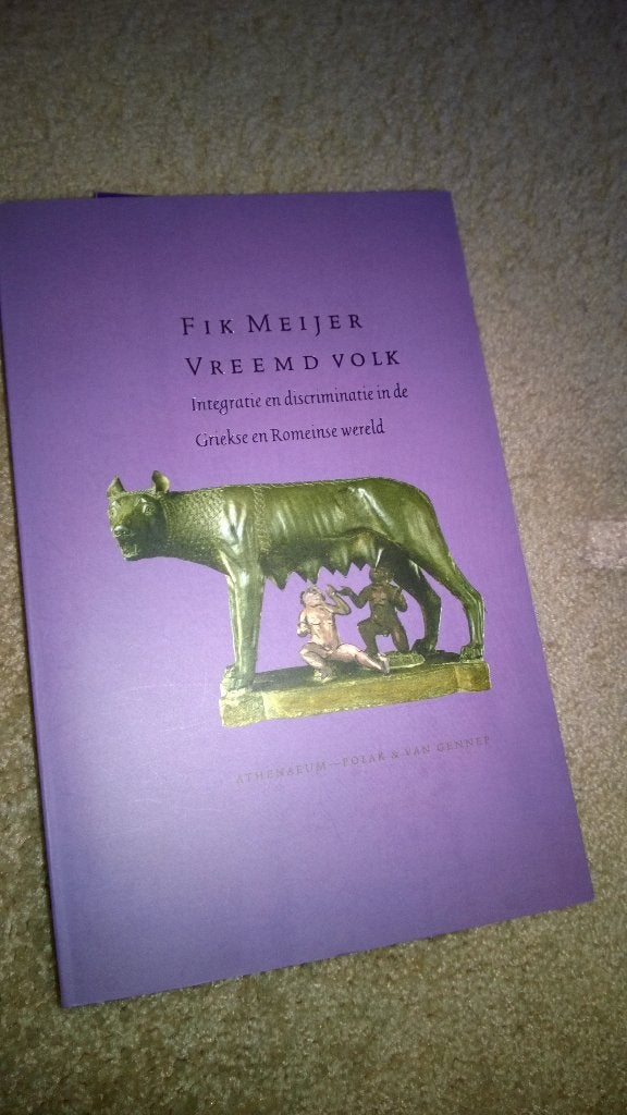 Boek - 490 - Vreemd volk - Fik Meijer, Ophalen of Verzenden, Zo goed als nieuw