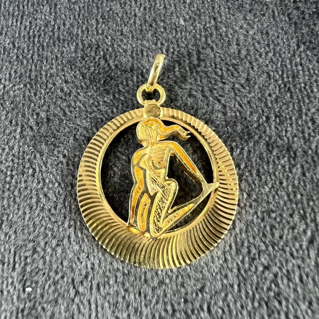 Gouden Hanger | 14k | 2,84g | Sterrenbeeld Maagd | 413794, Ophalen of Verzenden, Gebruikt, Goud, Goud
