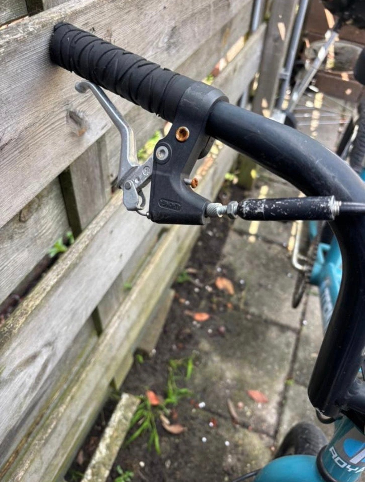 Royal Bugatti Tornado kinderfiets - Rem defect, Ophalen, Gebruikt, Velgrem, 20 inch of meer