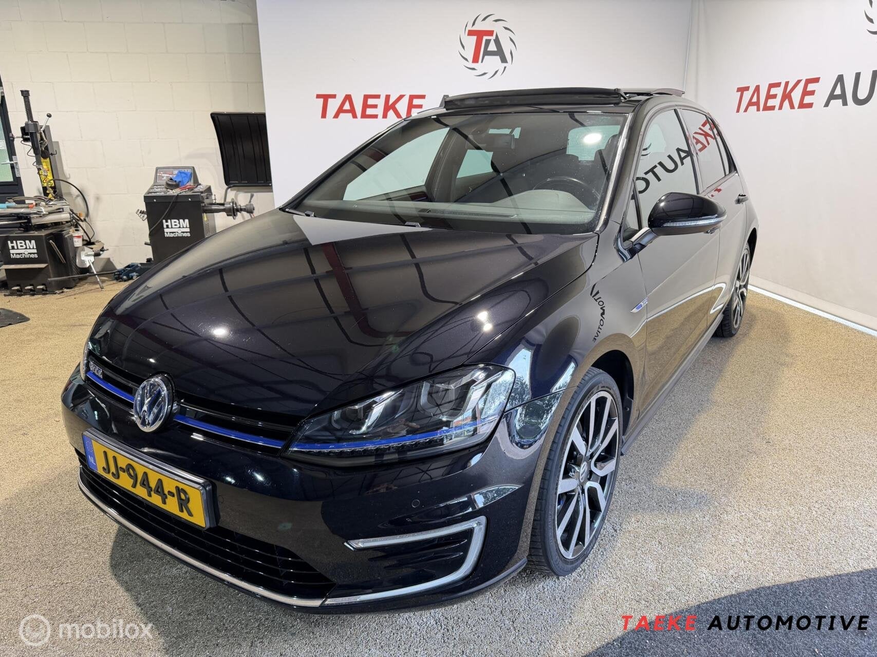 Volkswagen Golf 1.4 TSI GTE CLIMA/CRUISE/PANO/APK, Stof, Gebruikt, Euro 6, 4 cilinders