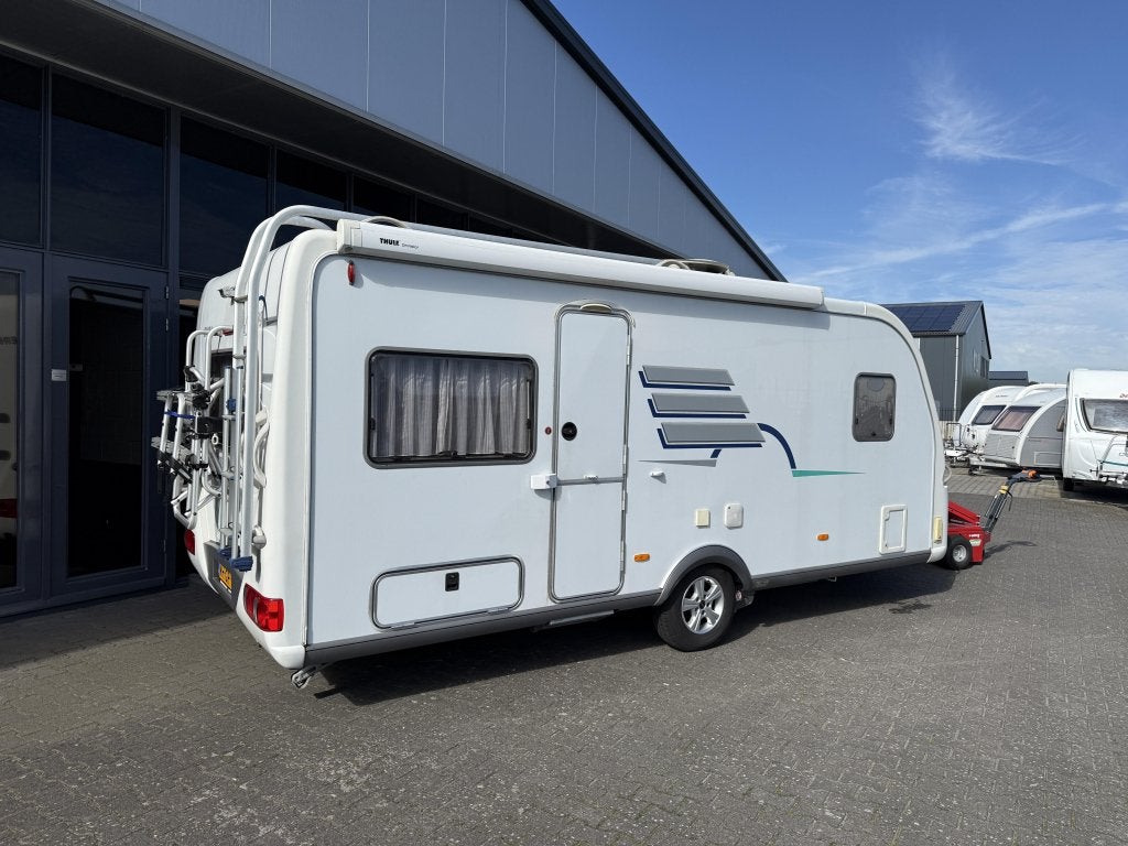 Eriba Moving 545 B Fransbed 150x200 + Rondzit + Bovag 2026 !, Standaardzit, Bedrijf, Schokbreker, 5 tot 6 meter