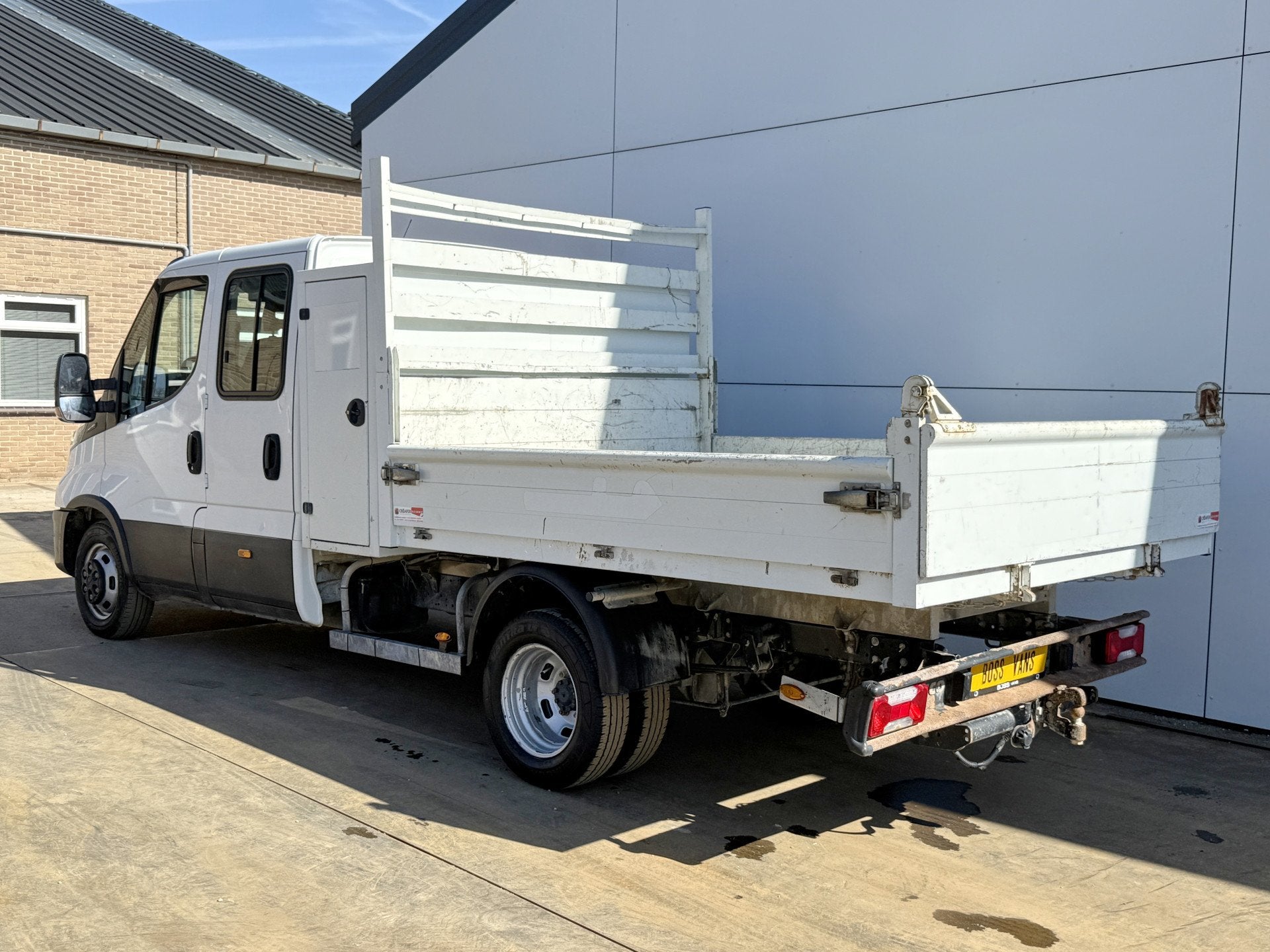 Iveco Daily 35C14 2.3 Kipper Dubbele Cabine Dubbellucht 3,5t, Gebruikt, Zwart, Iveco, Wit
