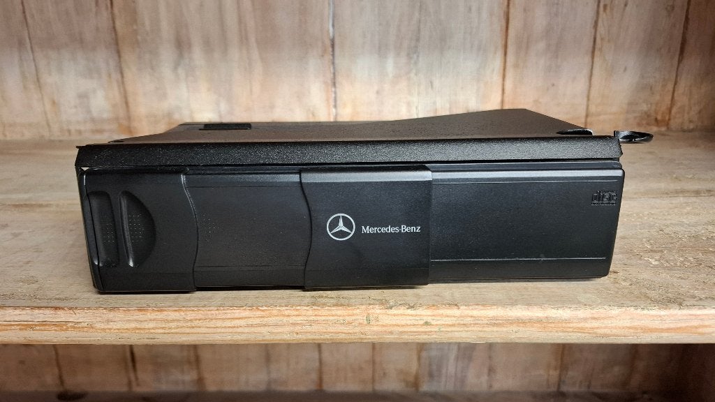 Mercedes CD speler, Ophalen, Gebruikt