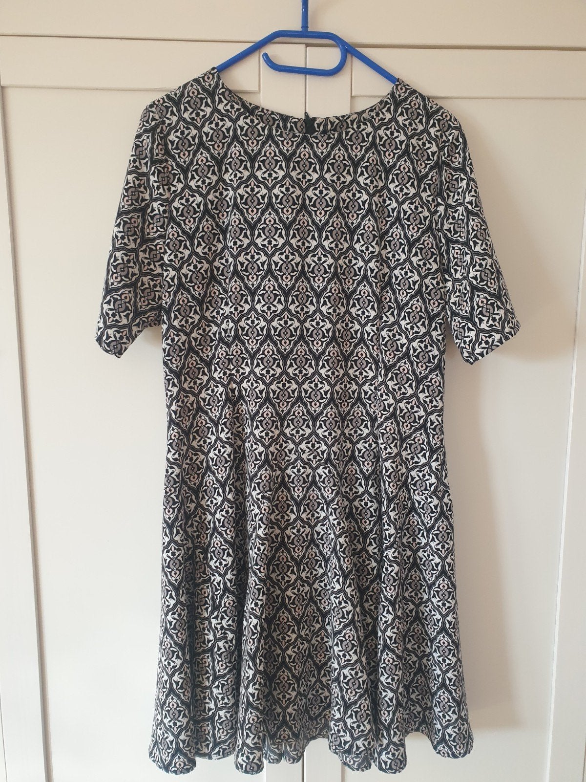 Jurk H&M Conscious Collection maat 44 (valt kleiner), Ophalen of Verzenden