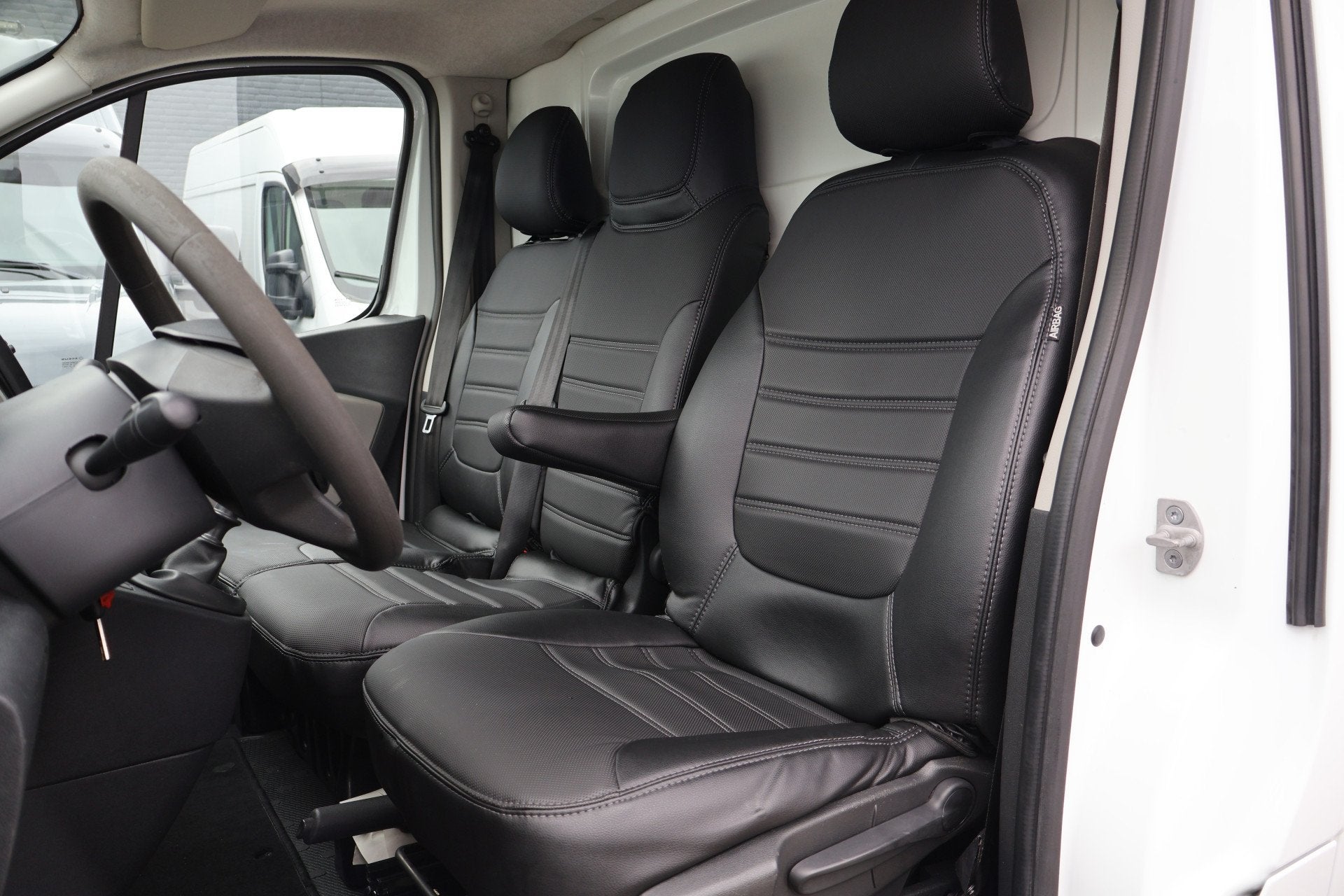 Renault Trafic 1.6 dCi 120pk L2 H1 Airco Trekhaak (bj 2018), Auto's, Voorwielaandrijving, Gebruikt, Euro 6, 4 cilinders