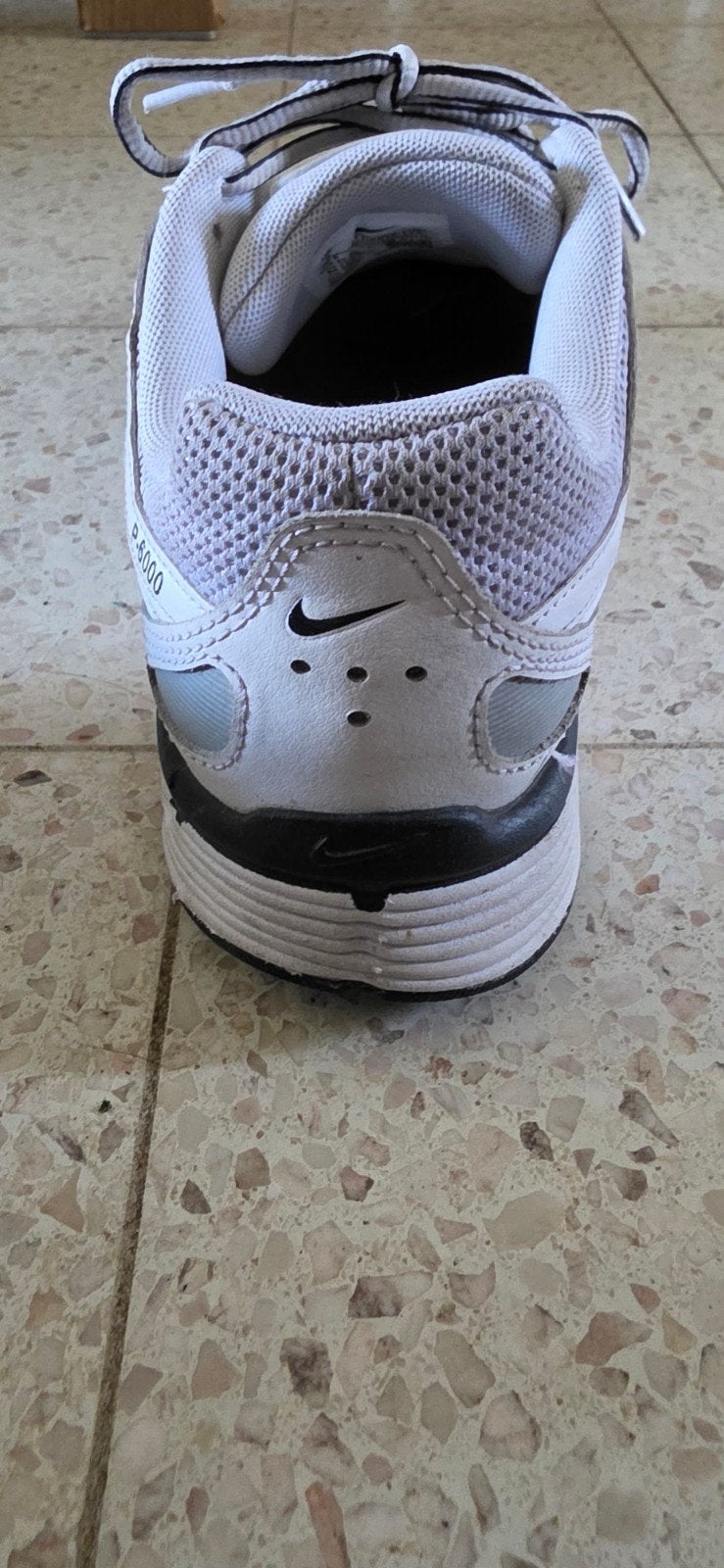 Nike P-6000 sneakers - Wit/Zwart, Ophalen of Verzenden, Gedragen, Nike