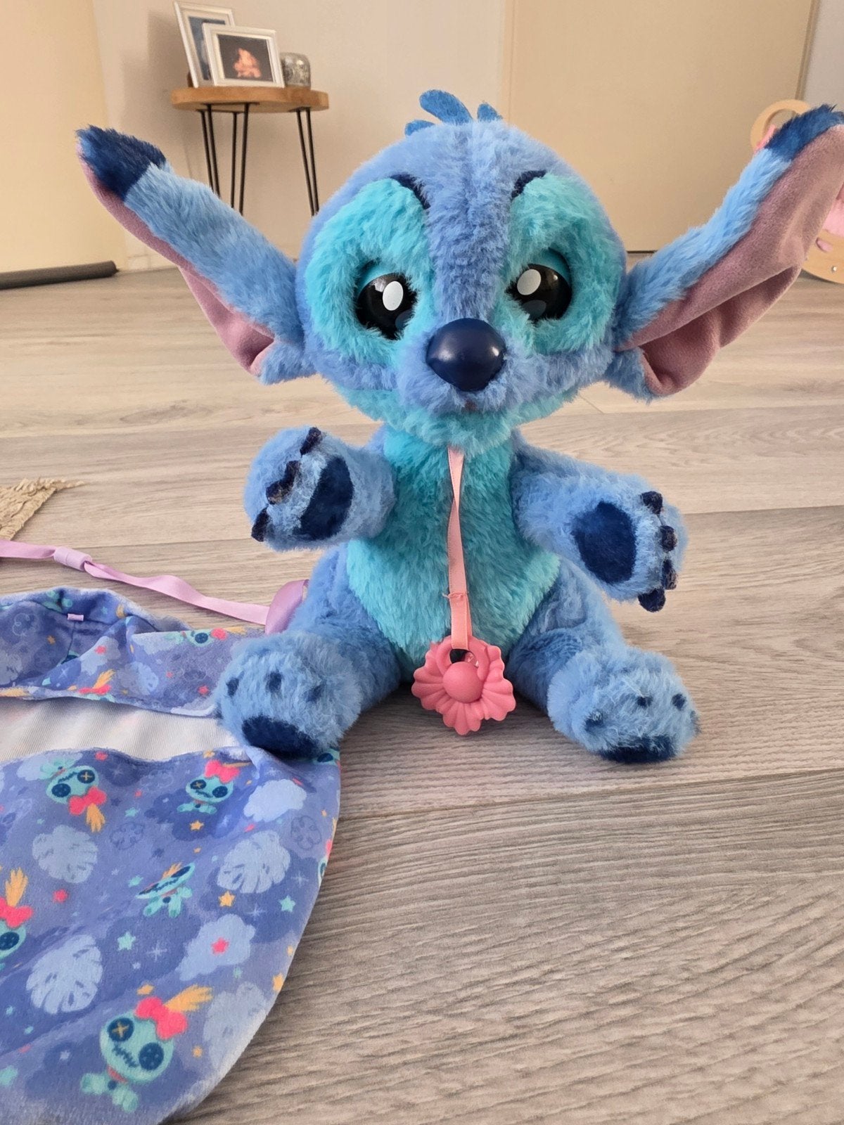 Baby paws Stitch interactieve knuffel, Ophalen of Verzenden, Zo goed als nieuw, Overige typen