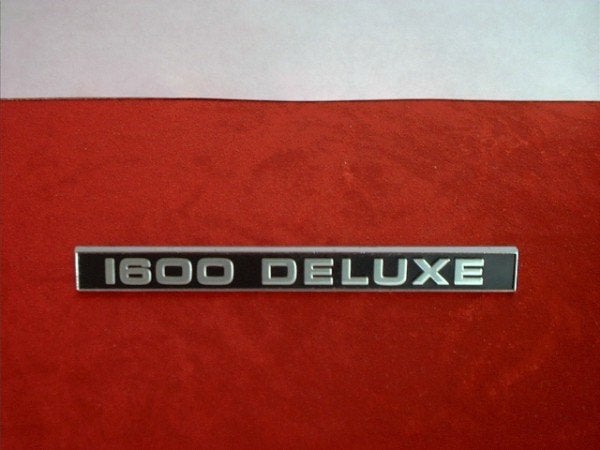 Ford Cortina MK2 Embleem 1600 DELUXE nos, Auto-onderdelen, Carrosserie en Plaatwerk, Achterklep, Nieuw, Ophalen of Verzenden, Achter