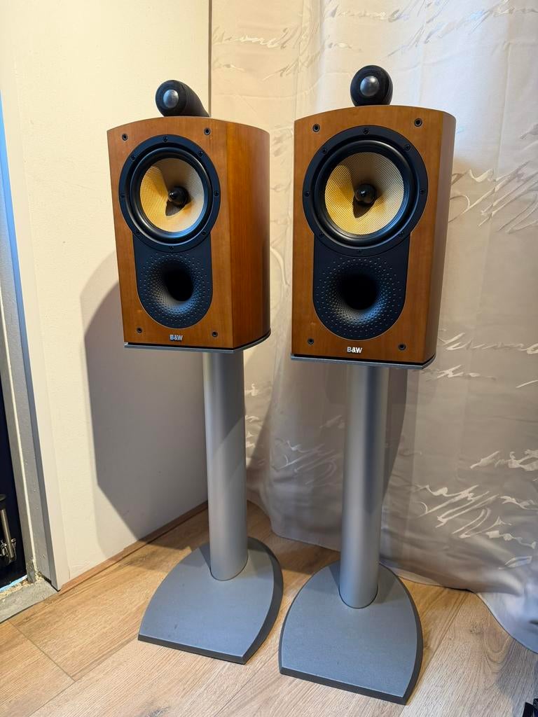Mooie B&W 805N Nautilus Luidsprekers - Cherrywood, Audio, Tv en Foto, Luidsprekers, Ophalen of Verzenden, Zo goed als nieuw, 60 tot 120 watt