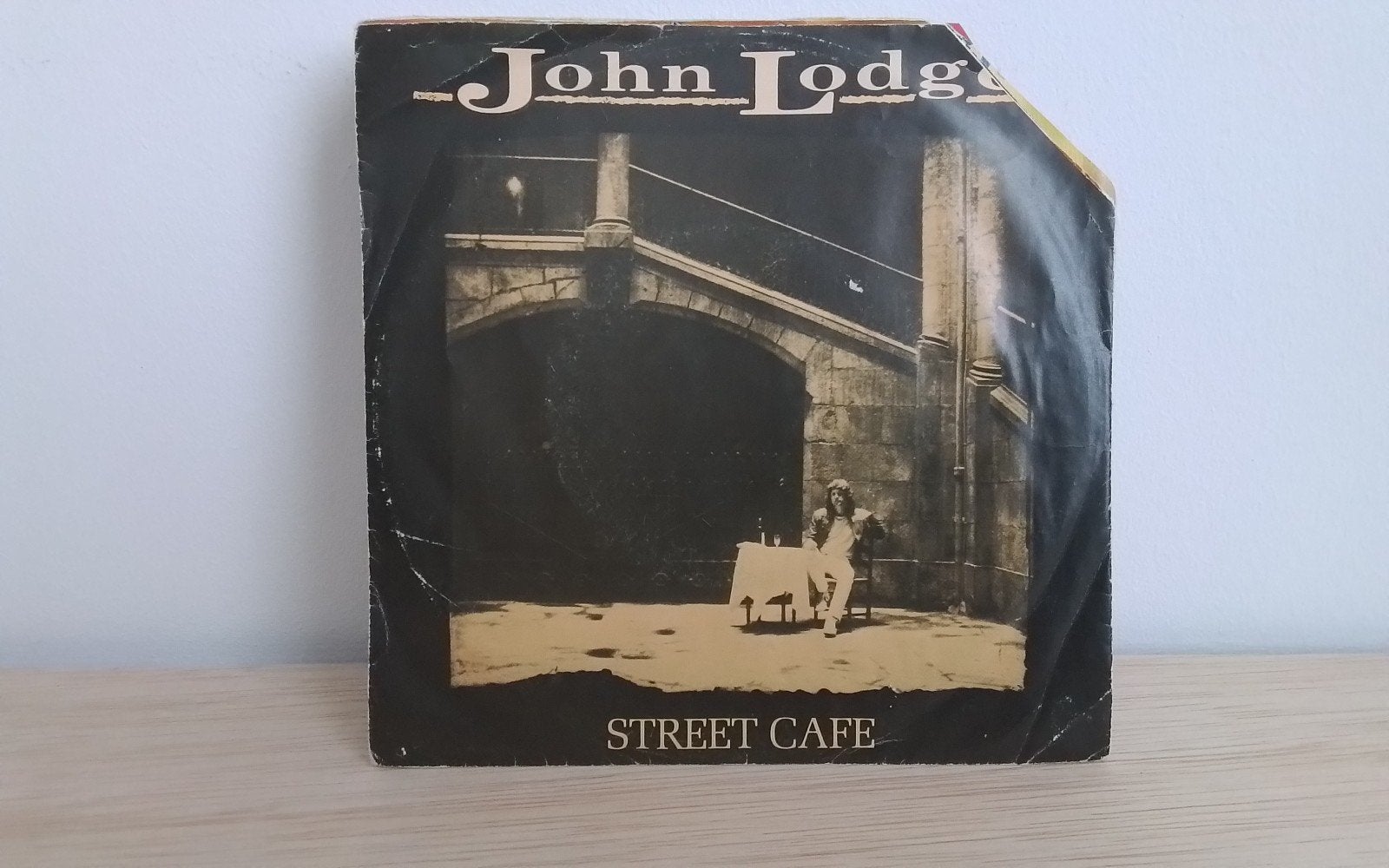 John Lodge - street cafe, Ophalen of Verzenden, Zo goed als nieuw, Pop