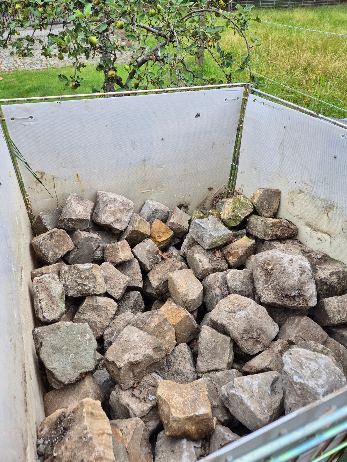 Gratis Oude kasseien / kinderkopjes - Natuursteen, Ophalen, Gebruikt, Natuursteen, Overige typen