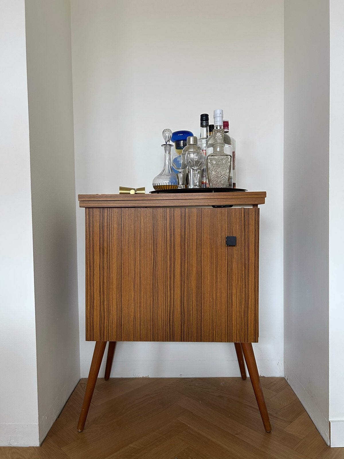 Vintage Mid-Century Modern Drankenkastje / Barkast, Ophalen