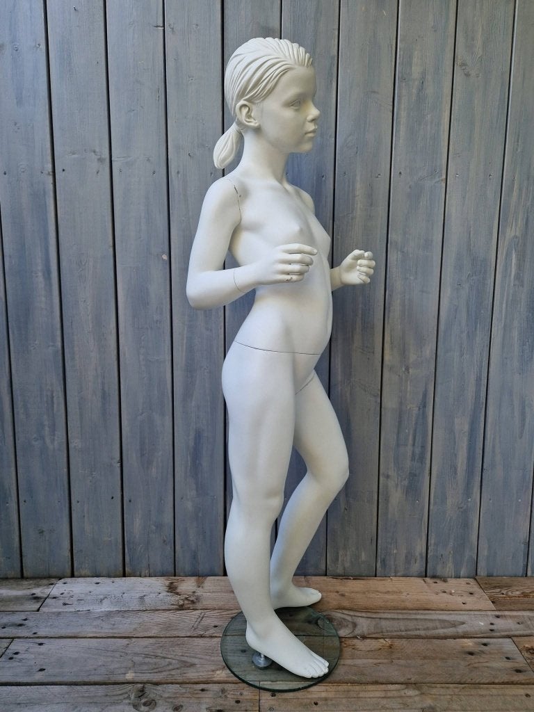 etalagepop kindje wit meisje 132 cm Hans Boodt mannequins, Ophalen of Verzenden, Gebruikt, Paspop