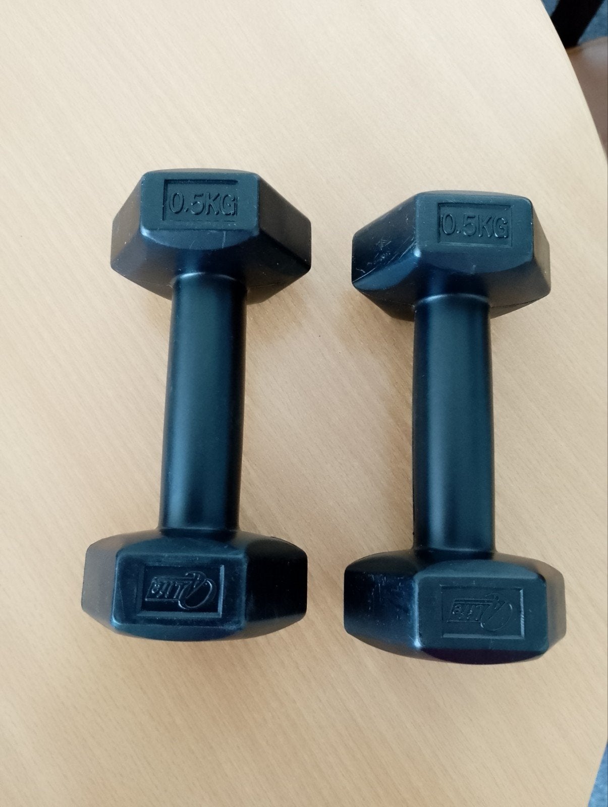2 gewichten 0,5 kg per gewicht, Sport en Fitness, Verzenden, Gebruikt