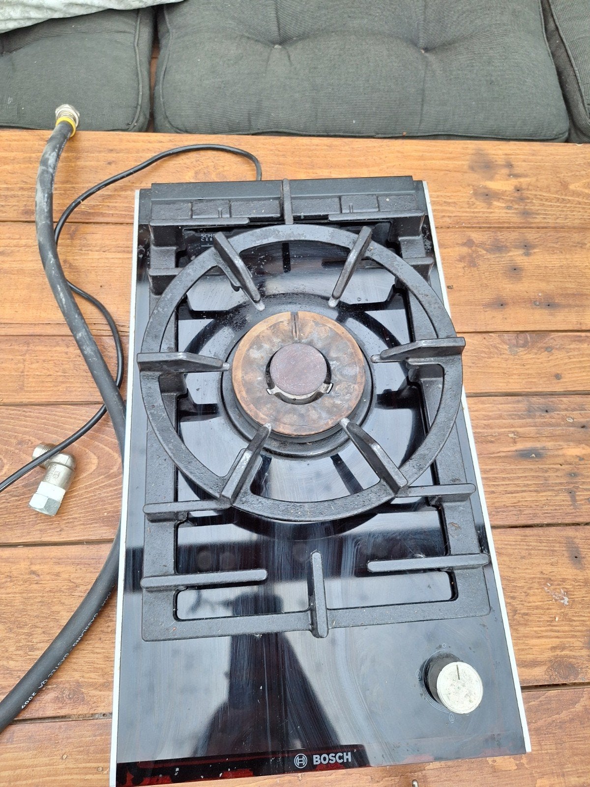 Bosch wok 1-pits gasfornuis 31x53 cm, Ophalen, Gebruikt, 3 kookzones of minder, Inbouw
