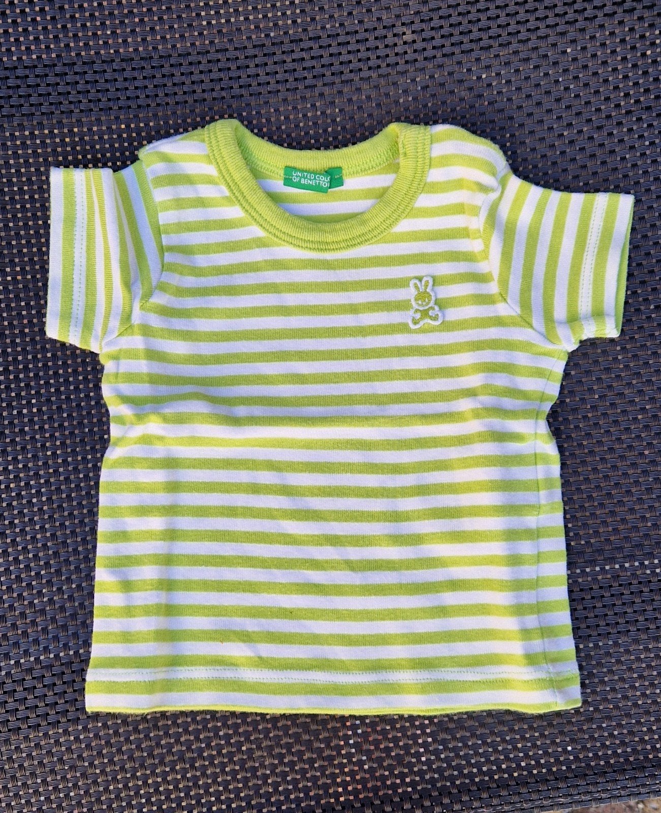 Groen-wit gestreept t-shirt van Benetton, Jongetje of Meisje, Ophalen of Verzenden, Zo goed als nieuw, Benetton