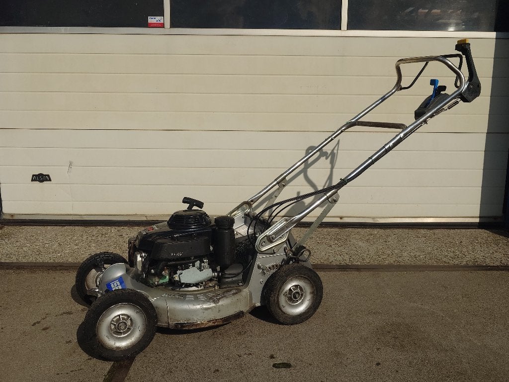 Iseki SW 8210 BAE4 PRO 53cm gazonmaaier, Ophalen, Cirkelmaaier, Gebruikt, https://www.iseki.co.jp/global/english/contact/