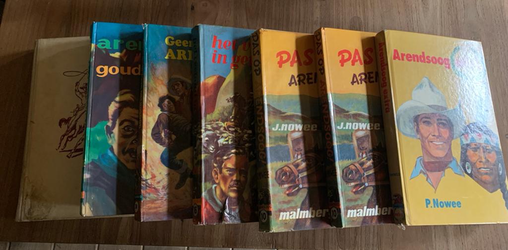 Arendsoog boeken - diverse titels van P. Nowee, Ophalen of Verzenden, Gelezen