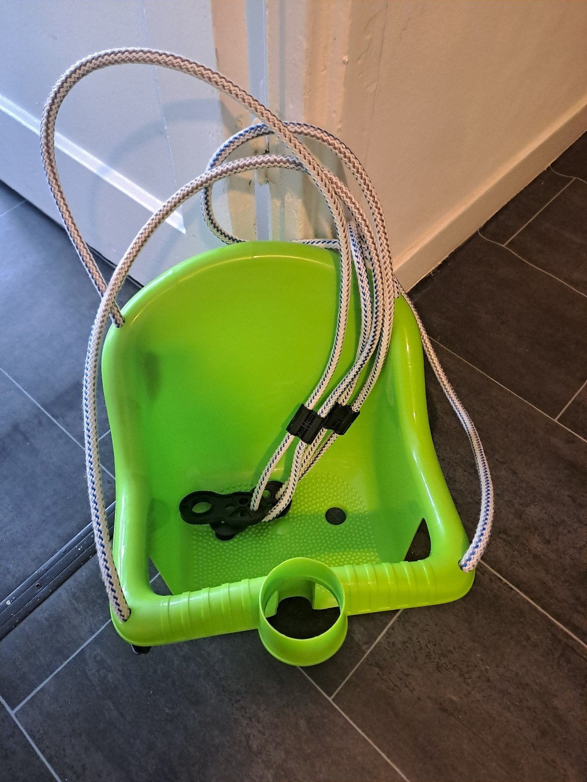 Groene babyschommel voor thuis - Ideaal voor kleintjes, Ophalen of Verzenden, Gebruikt, Schommel