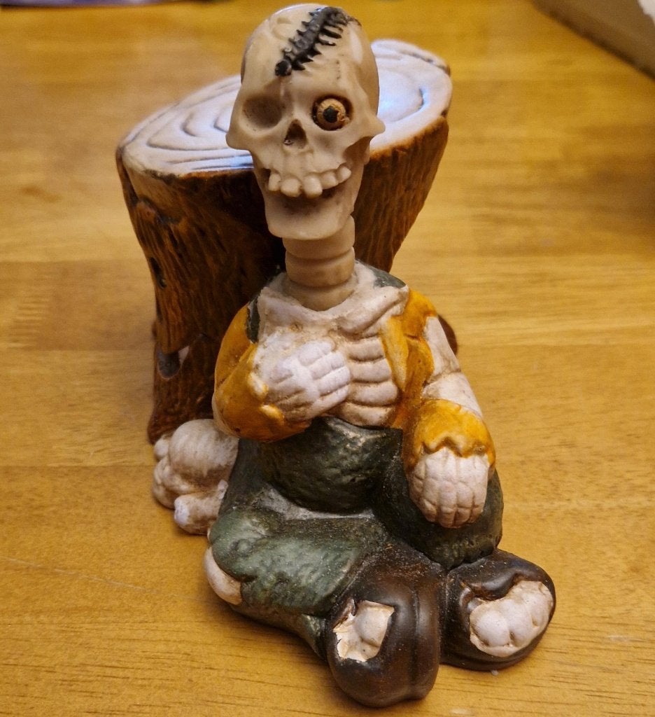 2 Helloween beeldjes, Verzamelen, Beelden en Beeldjes, Ophalen of Verzenden, Nieuw, Fantasy