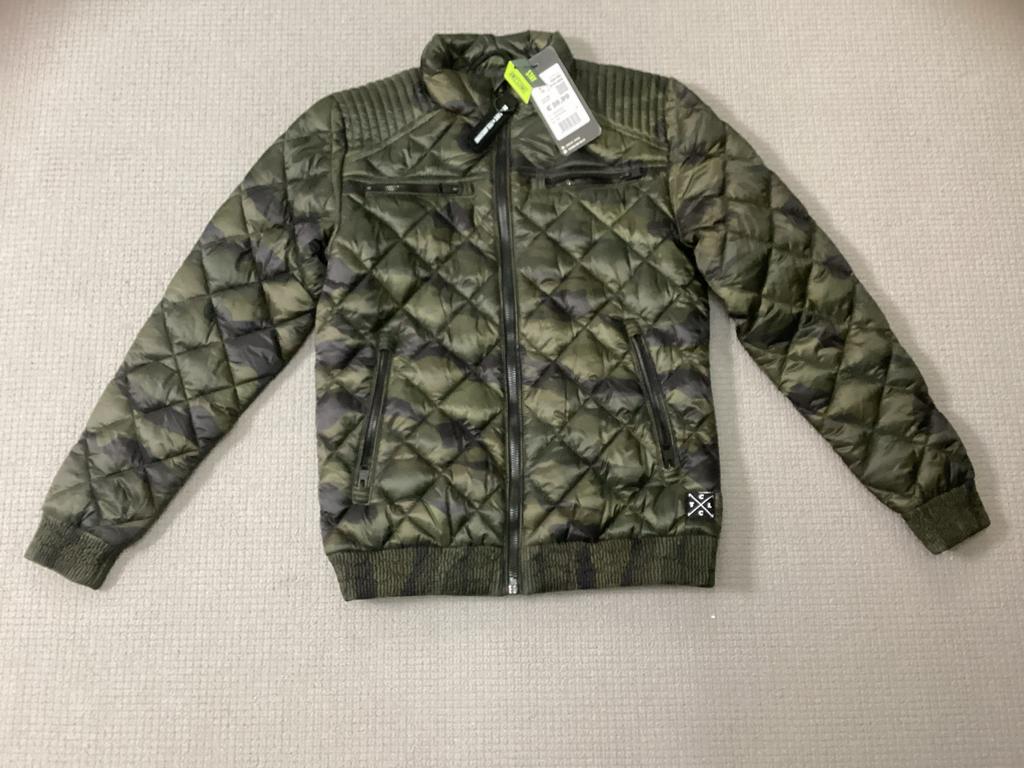 Nieuwe Coolcat Jas Maat 146/152 - Camouflageprint, Ophalen of Verzenden, Nieuw