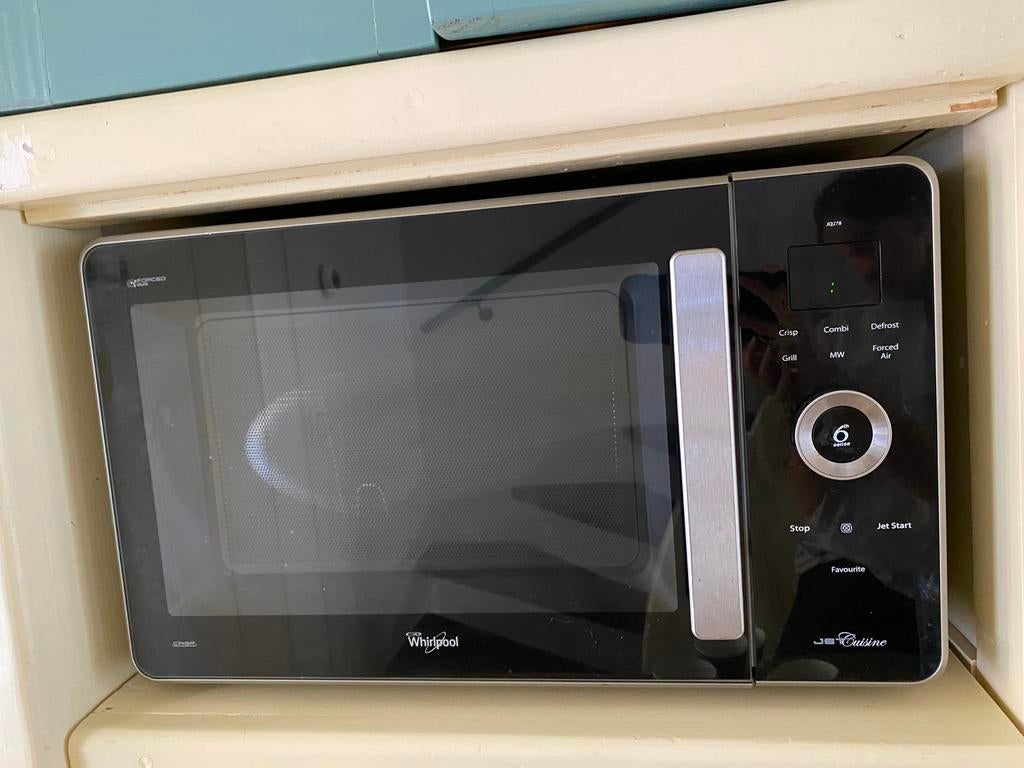 Whirlpool magnetron, Witgoed en Apparatuur, Magnetrons, Ophalen, Zo goed als nieuw