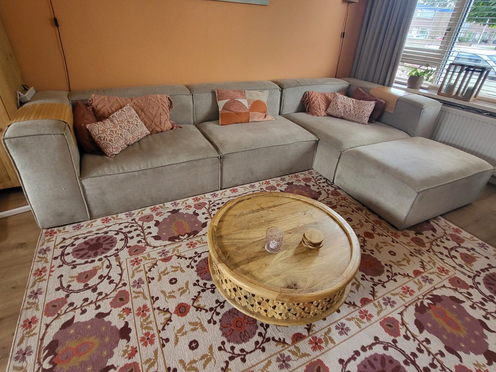 UMIX Hoekbank met Hocker - Lichtbeige Loungebank, Ophalen, Gebruikt, Stof