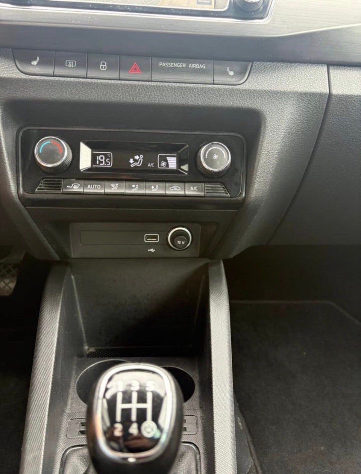 Foto 15 van Skoda Fabia 1.0 MPI Greentech 2019APPCARPLAY-Stoelverwarming