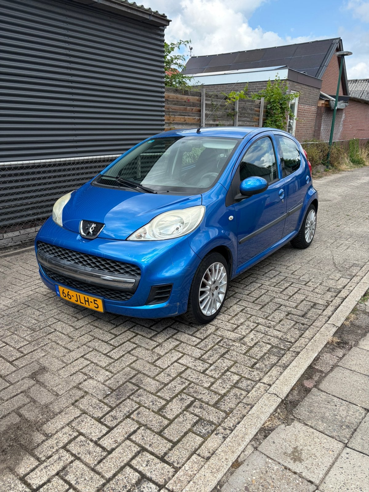 Peugeot 107 1.0 12V 5DR 2009 Blauw, Auto's, Voorwielaandrijving, 68 pk, Origineel Nederlands, Handgeschakeld