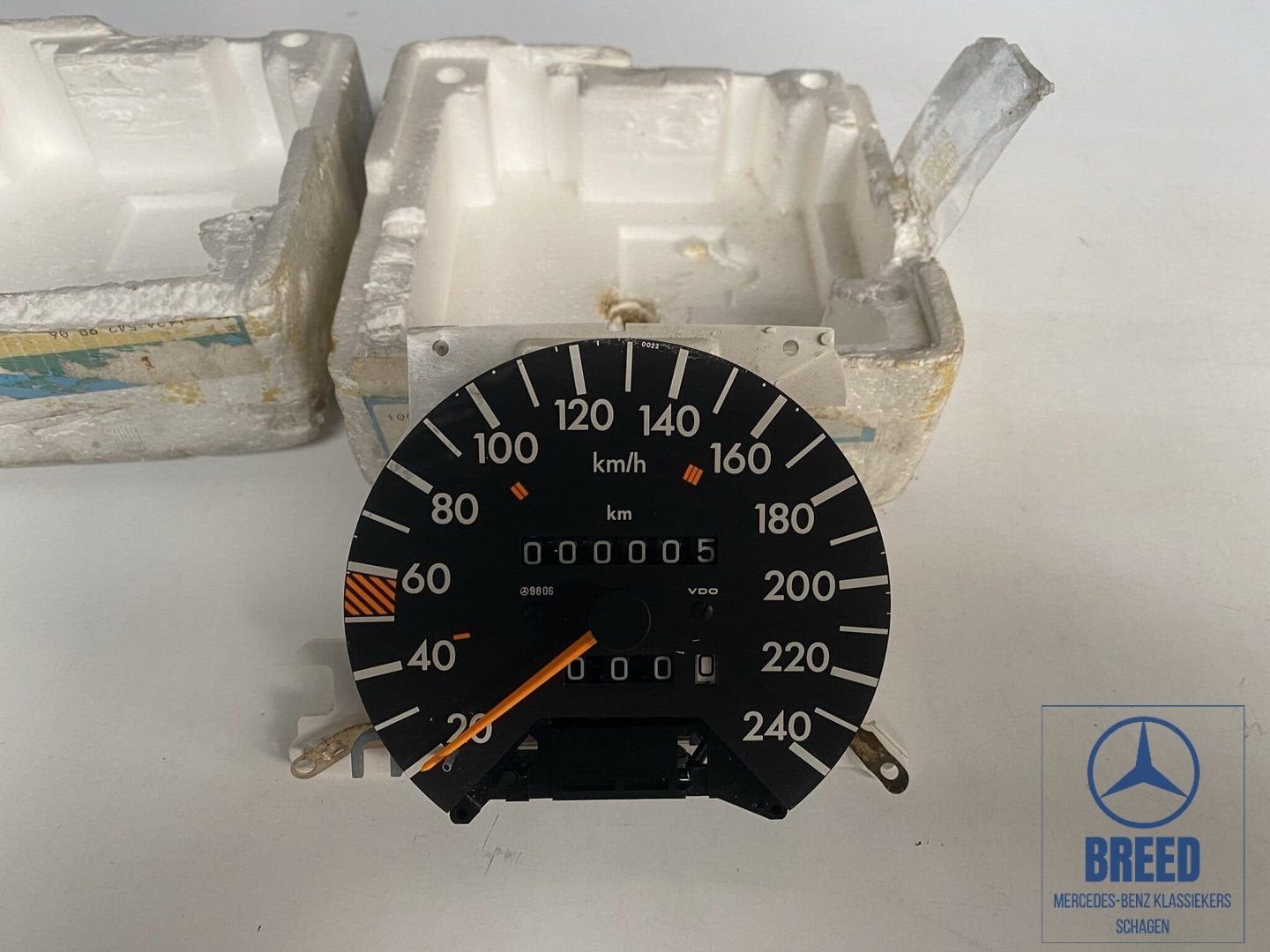 NOS kilometerteller voor Mercedes-Benz W124 260E 300TE, -, Nieuw, Ophalen of Verzenden, -