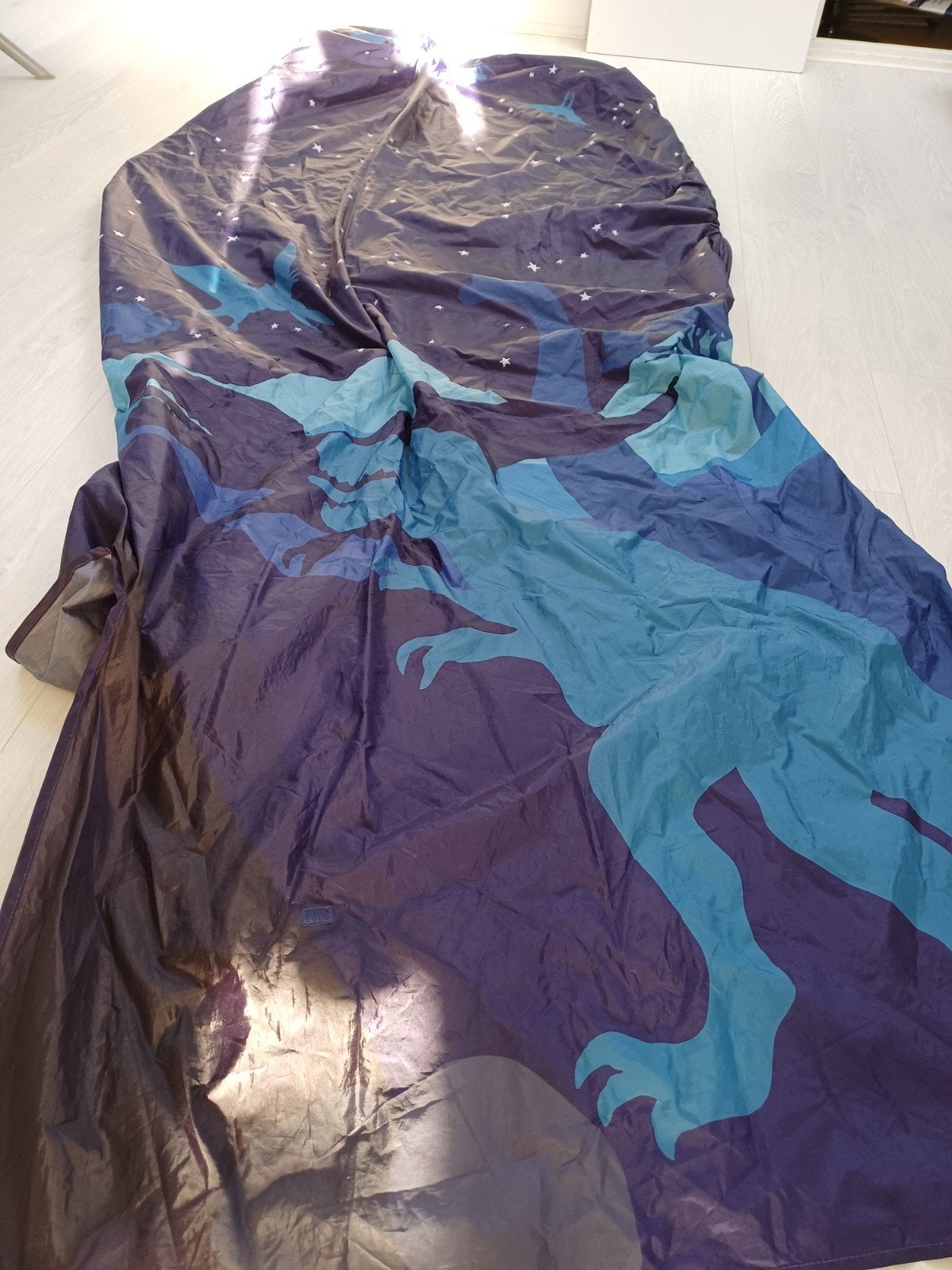 Kura bedtent dinosaurus, Ophalen of Verzenden, Gebruikt, Overige materialen