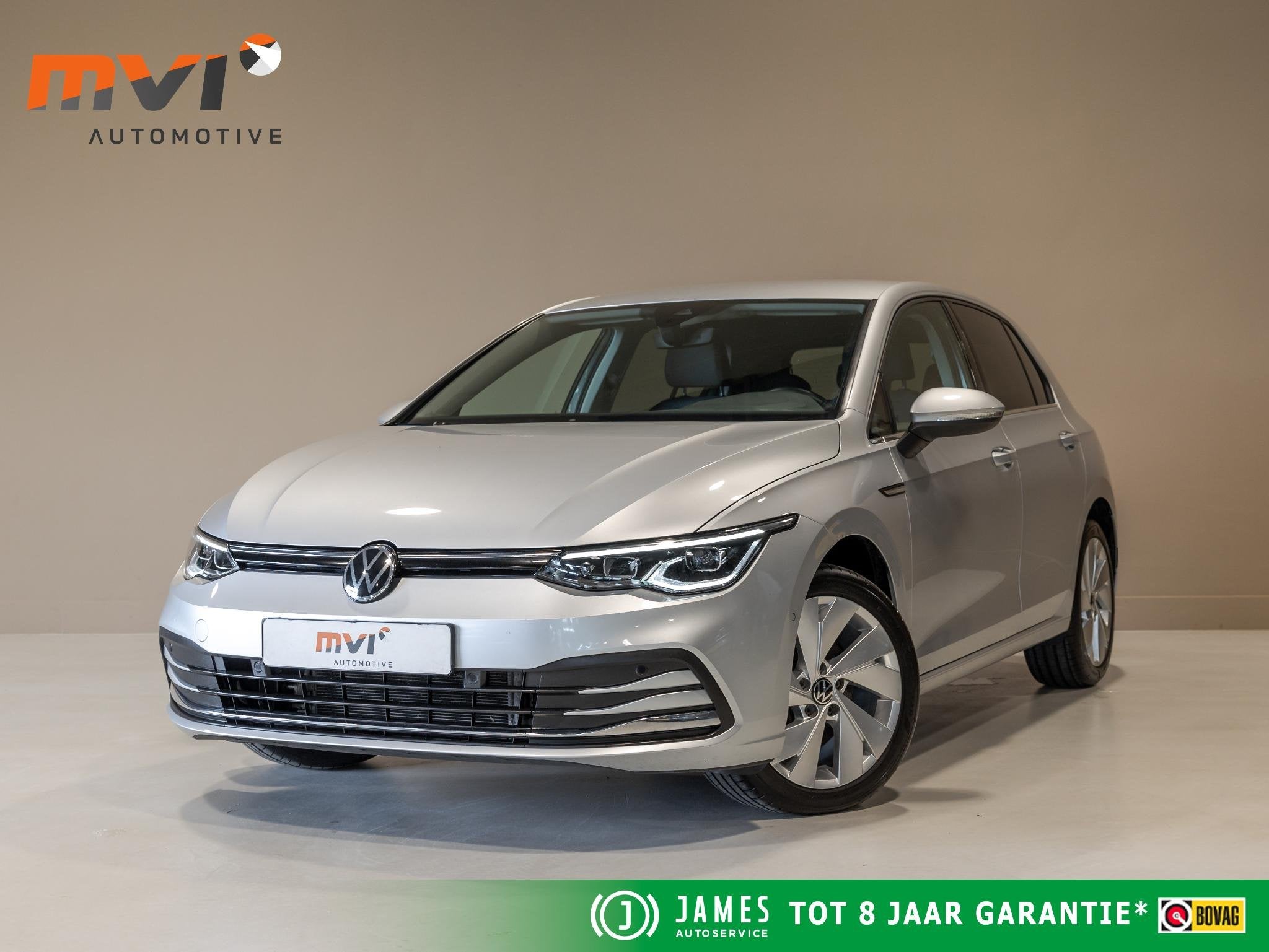 Volkswagen Golf 1.5 eTSI Style 150pk / Elektrisch verstelbar, 4 cilinders, Origineel Nederlands, Bedrijf, Zilver of Grijs