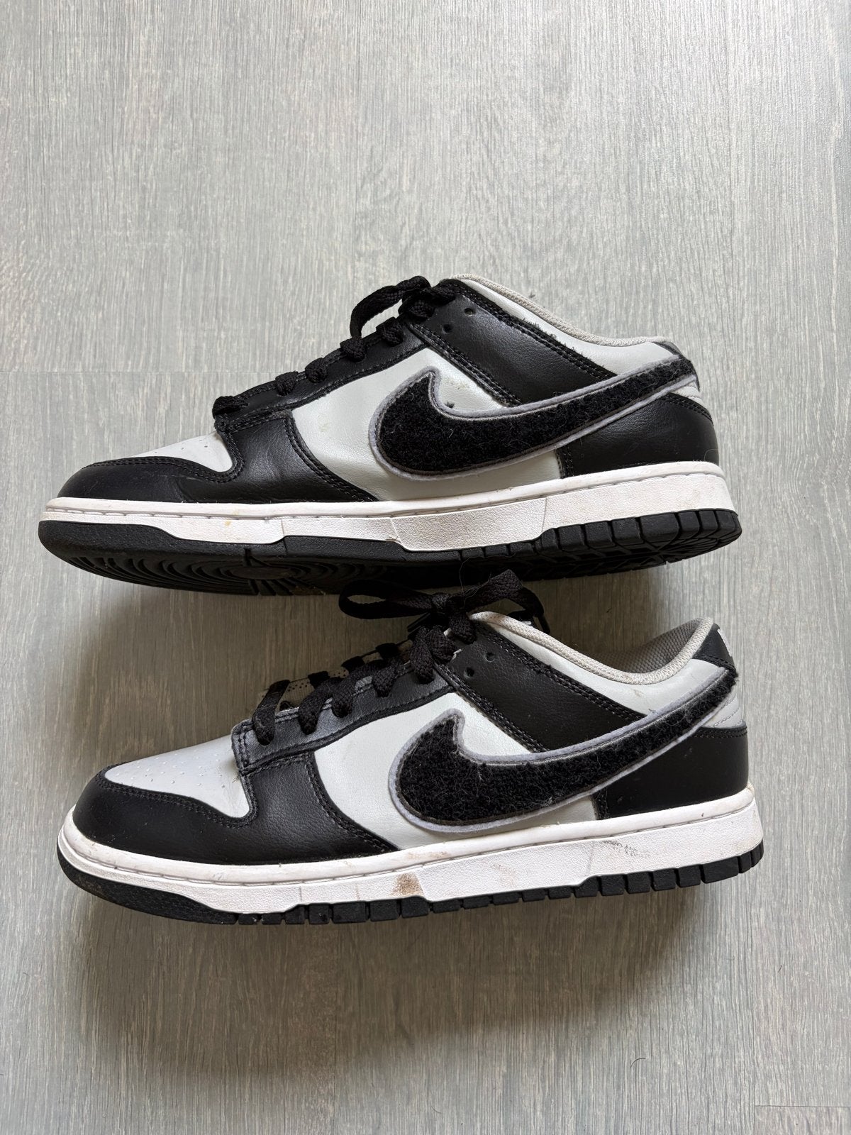 Nike Dunk Low Panda - Maat 42,5, Kleding | Heren, Schoenen, Ophalen of Verzenden, Gedragen, Zwart, Sneakers of Gympen
