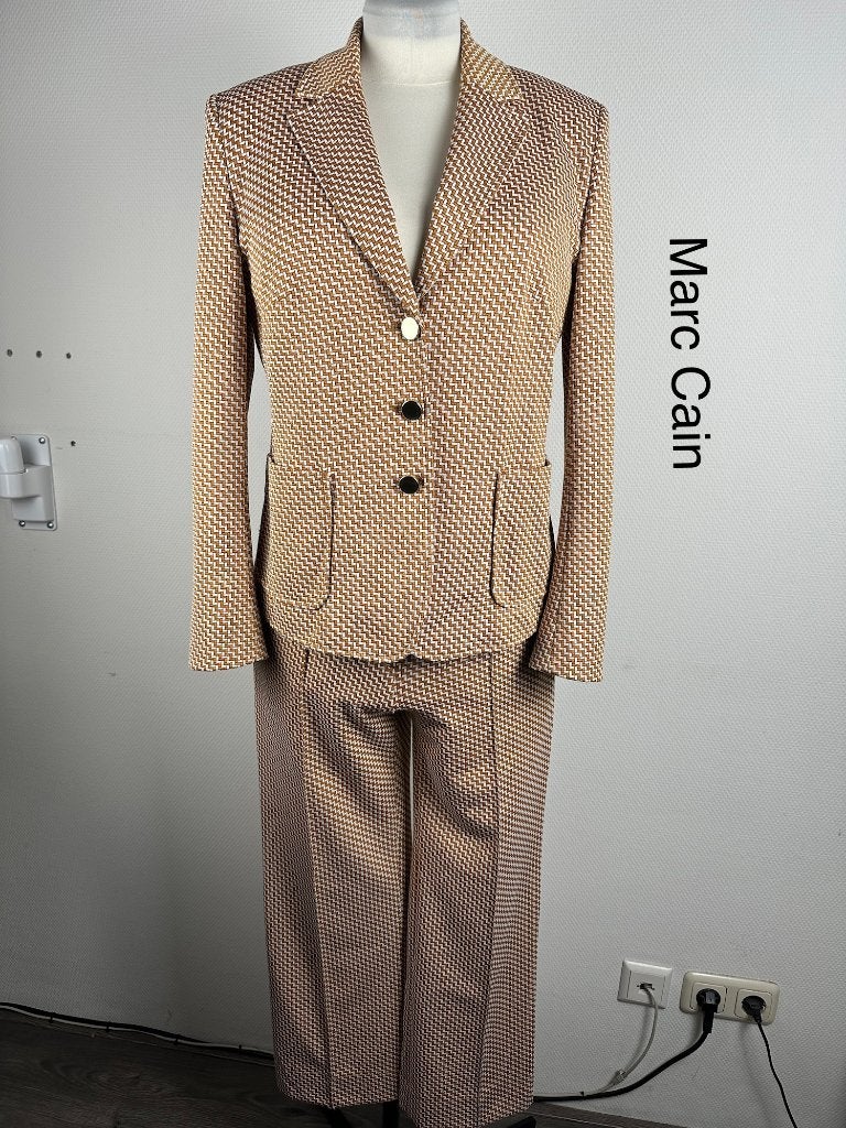 Marc Cain Broekpak  (mt: 42)033,4/9938, Kleding | Dames, Marc Cain, Ophalen of Verzenden, Zo goed als nieuw, Marc Cain