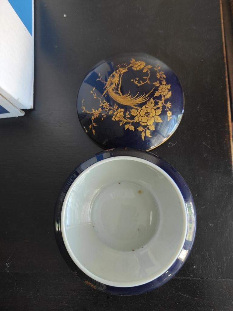 Prachtige Limoges P. Pastaud doosje met goud decor, Ophalen of Verzenden
