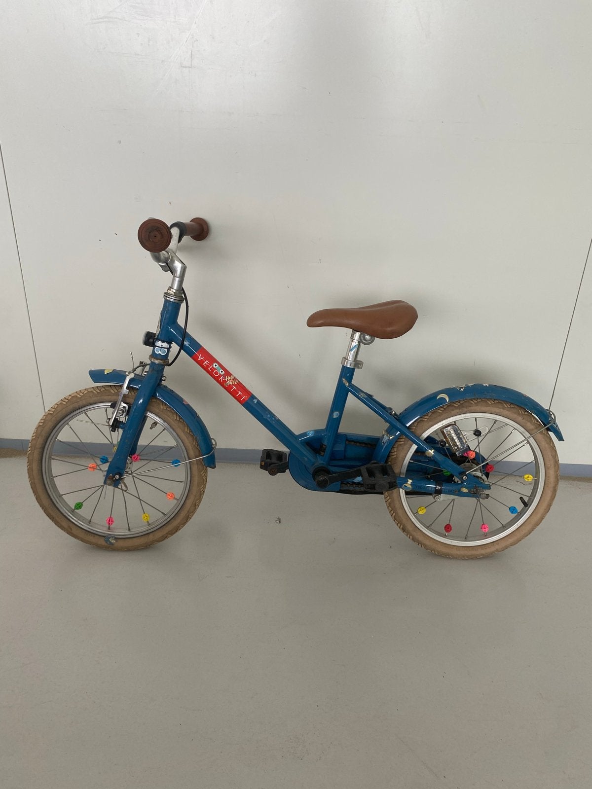 Veloretti kinderfiets 16 inch - Blauw, Ophalen of Verzenden, Gebruikt, Velgrem, 16 tot 20 inch