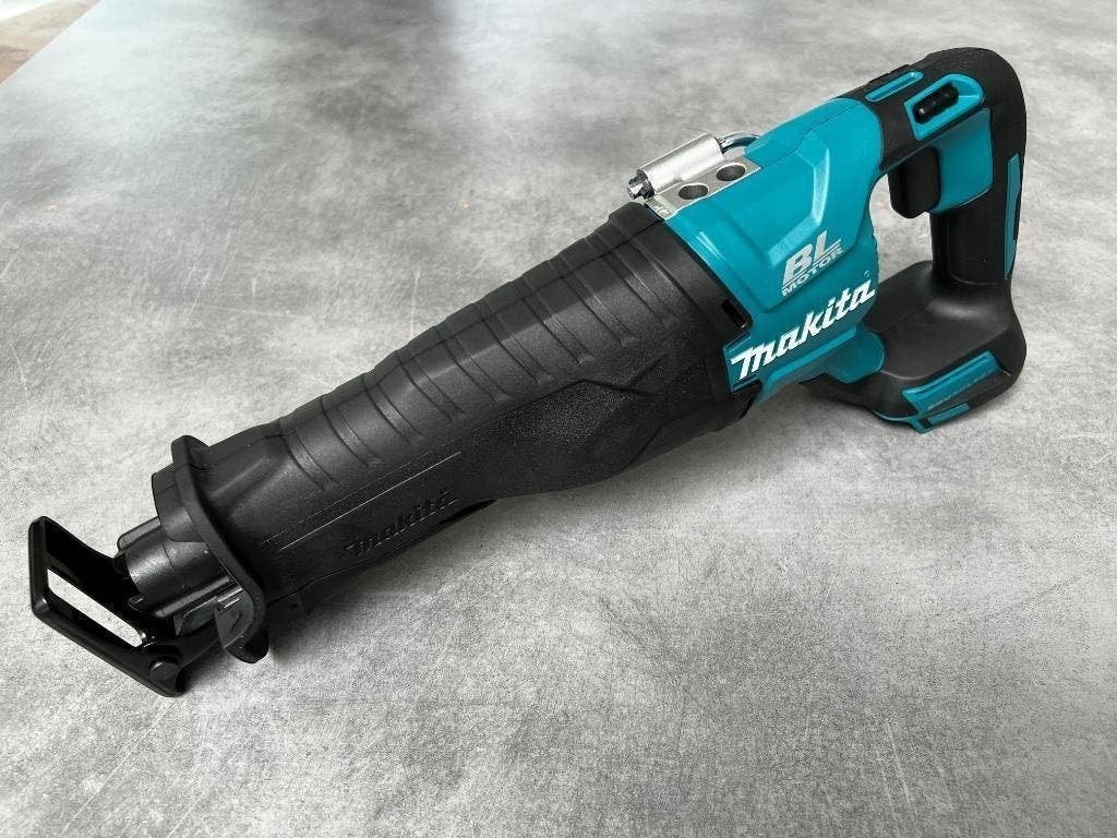 Makita DJR187ZK 18V accu LXT Reciprozaag / Sabelzaag body, Ophalen of Verzenden, Nieuw, 50 mm of meer, Makita