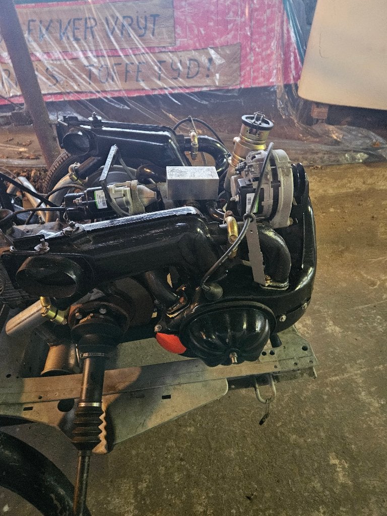 Foto 3 van Nieuw-Citroen 2CV6 compleet rollend chassis-Nieuw