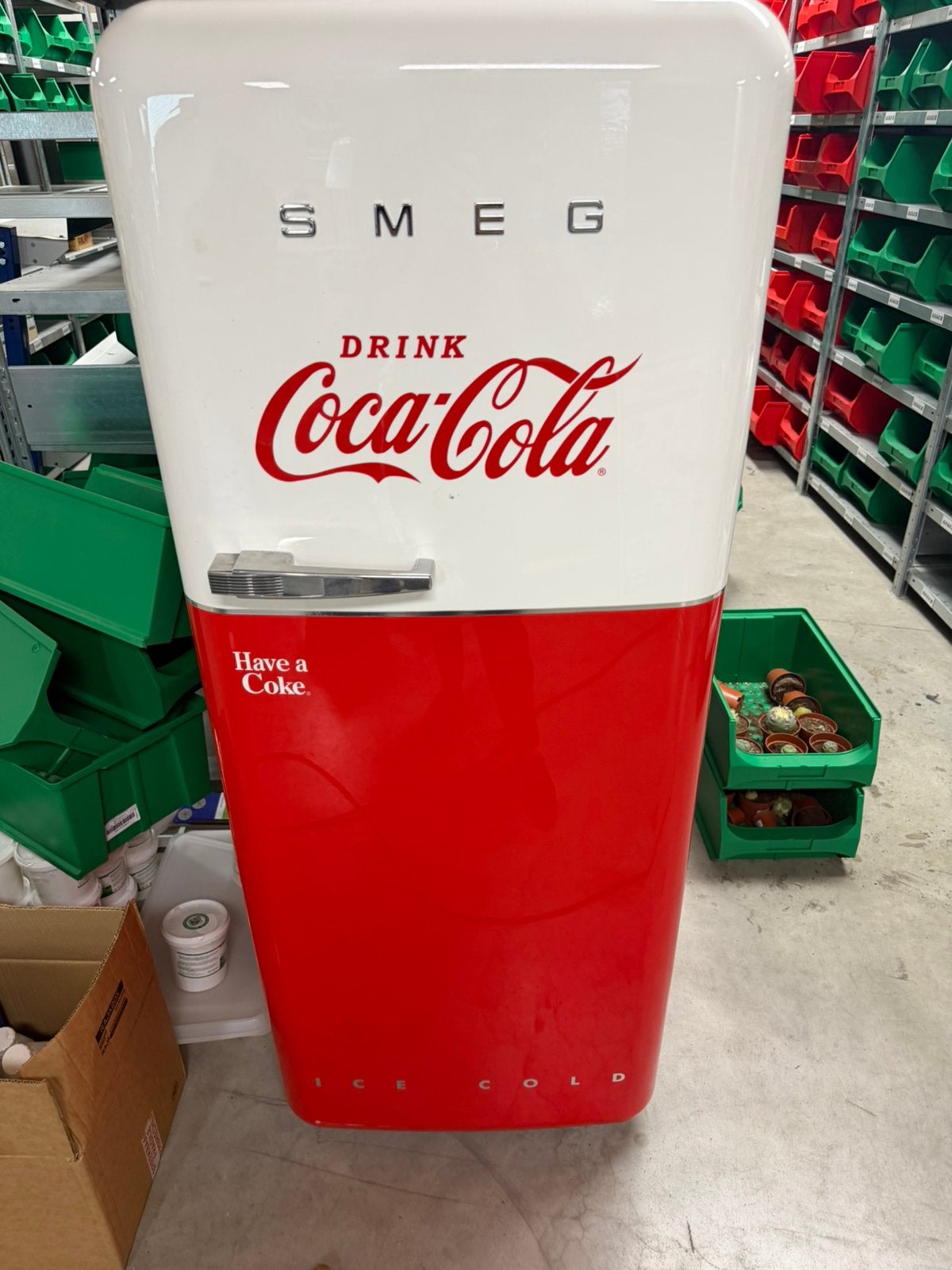 Smeg koelkast combi Coca Cola, Witgoed en Apparatuur, Koelkasten en IJskasten, Ophalen, -, 160 cm of meer, Zo goed als nieuw