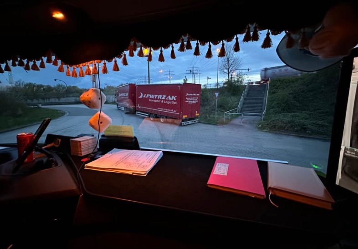 Mercedes Actros MP5 table, Ophalen