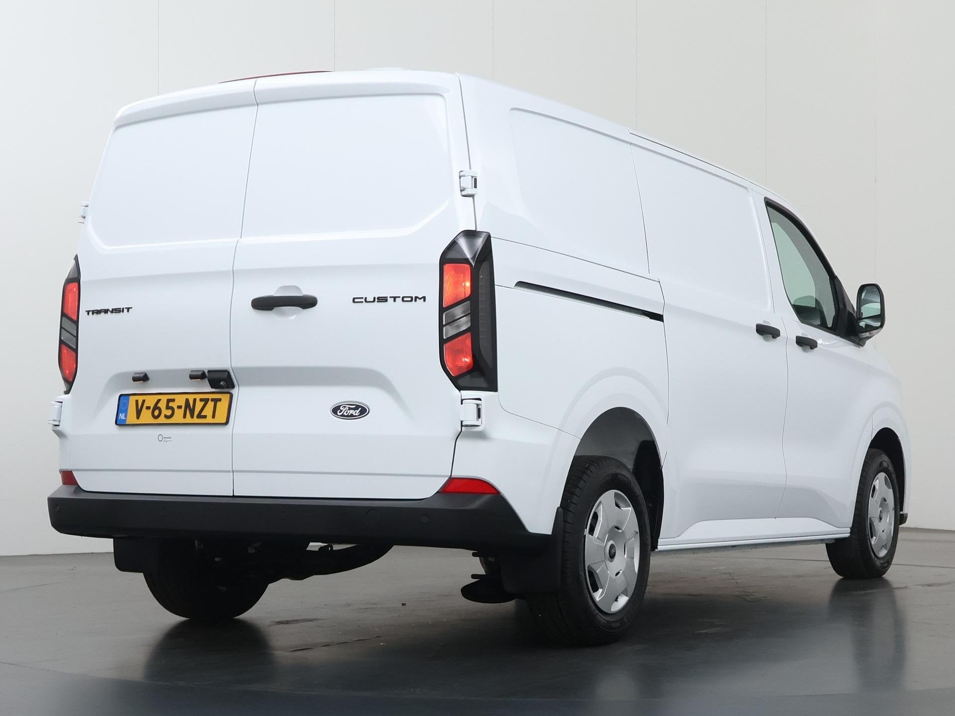 Ford Transit Custom 300 | 2.0 TDCI | L1 H1 | TREND | AIRCO |, Auto's, Voorwielaandrijving, 1803 kg, Gebruikt, Euro 6