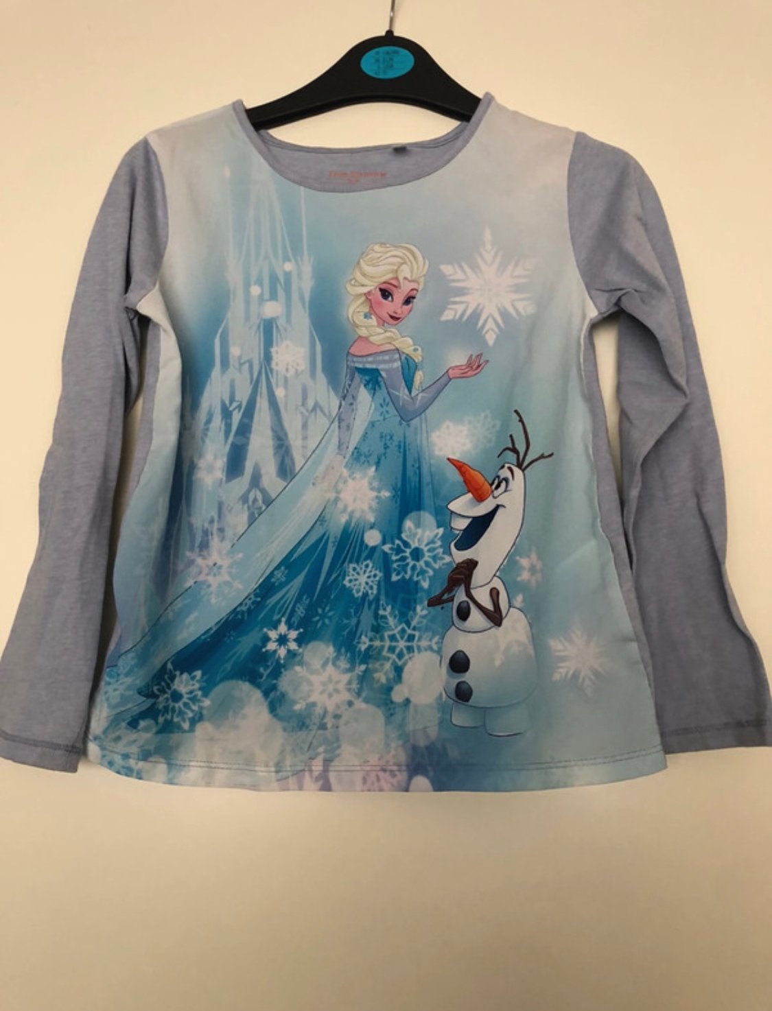 Disney Frozen Elsa & Olaf Longsleeve Maat 128, Ophalen of Verzenden, Zo goed als nieuw, Meisje, Shirt of Longsleeve