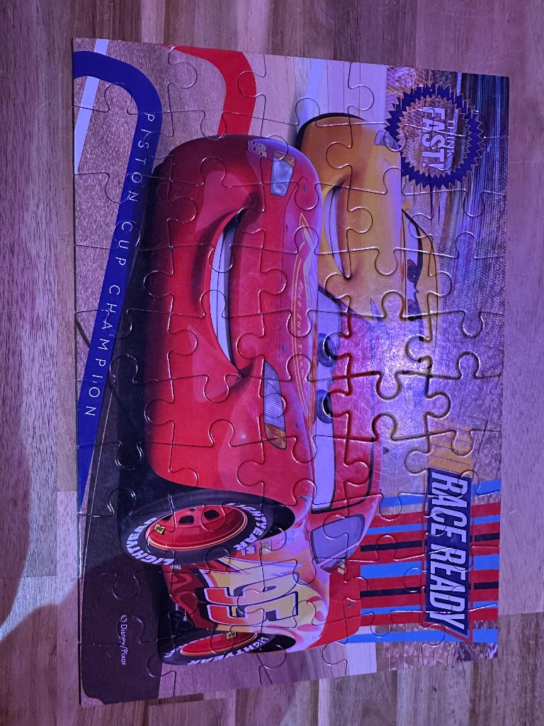 Cars puzzel, Ophalen, 10 tot 50 stukjes, Gebruikt, 6 maanden tot 2 jaar